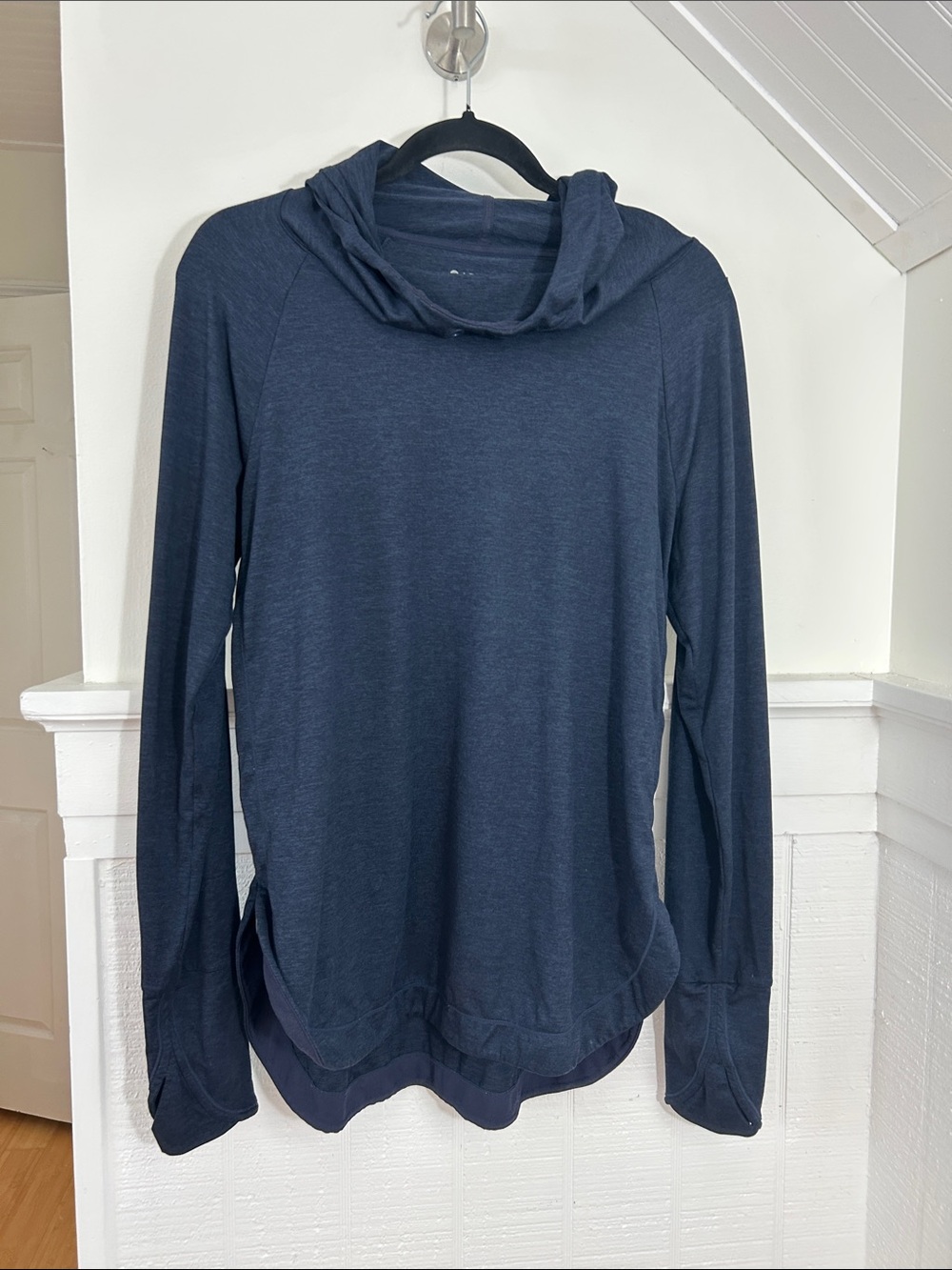 Athleta Navy Blue Pullover Hoodie Tunic Top size Medium